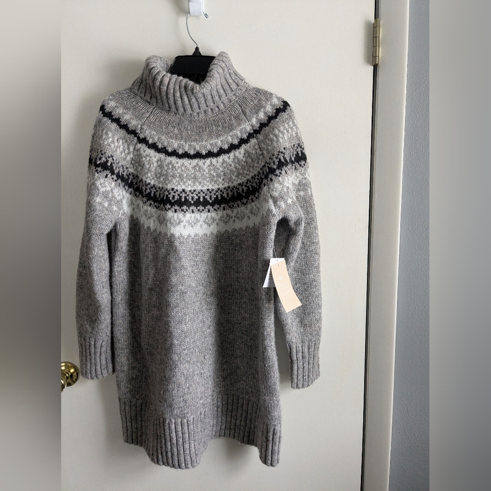 JustFab Gray and Black Patterned Long Sleeve Dress